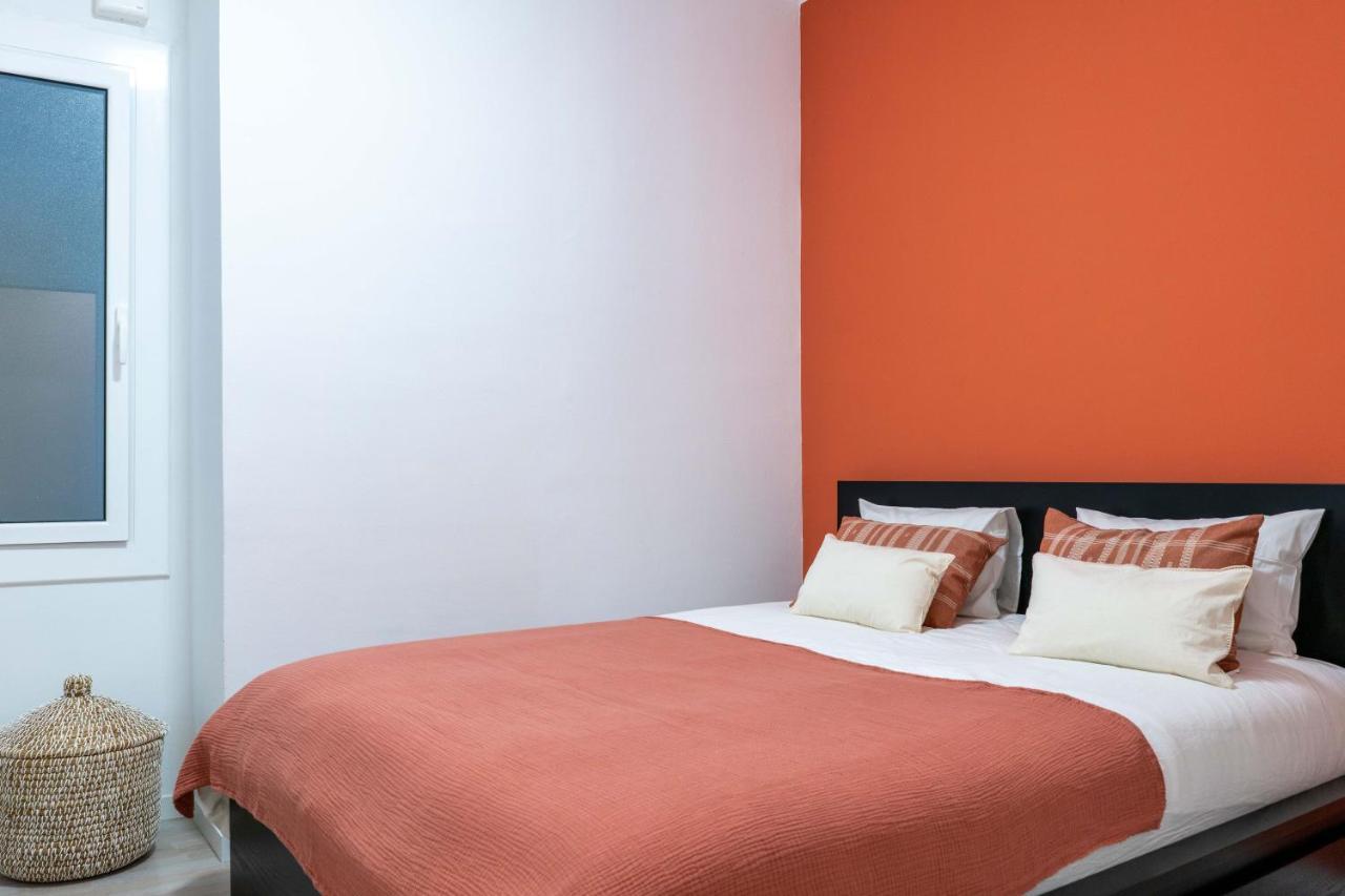 Orange Crush Barcelona Apartment Exterior photo